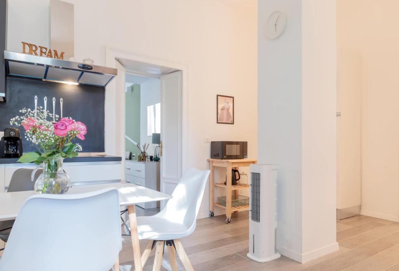Ferienwohnung Duomo-Navigli Charming And Modern With Fast Wifi Mailand Exterior foto