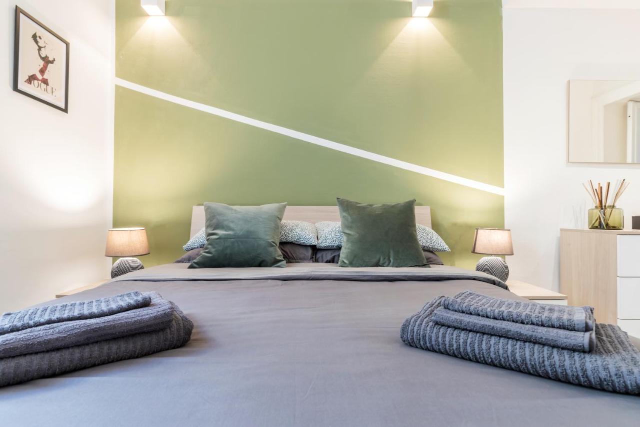 Ferienwohnung Duomo-Navigli Charming And Modern With Fast Wifi Mailand Exterior foto